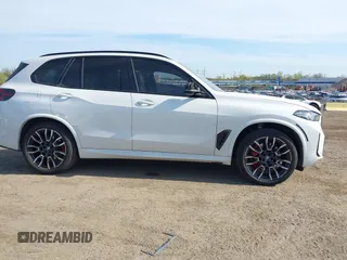 2024 BMW X5 xDrive40i z VIN 5UX23EU00R9S22536, wystawiony jako IAAI lot #42093624 z przebiegiem 48 802 mil mil oraz . Historia ofert i sprzedaży dostępna na DreamBid. Obrazek 13.