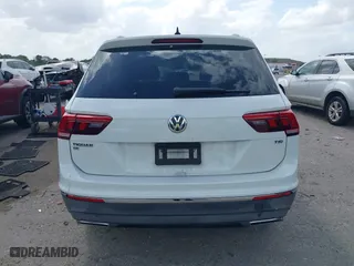 2018 Volkswagen Tiguan SEL with VIN 3VV3B7AX7JM219565, listed as a IAAI auction lot 41906582 with 92,391 mi miles. Bid and sale history available at carsss.com. Image 16.