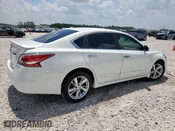 2015 Nissan Altima 2.5 with VIN 1N4AL3AP2FN899406, listed as a Copart auction lot 59684015 with 140,965 mi miles and Salvage title. Bid and sale history available at DreamBid. Image 3.