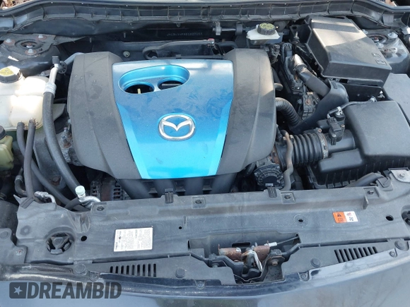 2013 Mazda Mazda3 i Sport with VIN JM1BL1UP9D1827153, listed as a IAAI auction lot 42115626 with 124,014 mi miles. Bid and sale history available at carsss.com. Image 10.