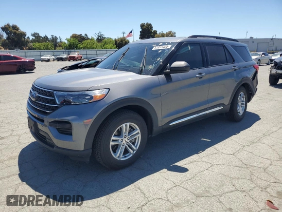 2022 Ford Explorer XLT с VIN 1FMSK7DH3NGA15484, выставлен на аукционе Copart как лот 57819405 с пробегом 50 386 миль миль и Списание • Salvage title. История ставок и продаж доступна на DreamBid. Изображение 1.