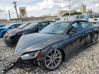 2025 Audi A5 Sportback S line Premium z VIN WAUDACF56SA008178, wystawiony jako Copart lot #55901295 z przebiegiem Nie podano mil oraz Nie do naprawy • Non repairable. Historia ofert i sprzedaży dostępna na DreamBid. Obrazek 1.