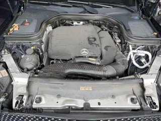 2022 Mercedes-Benz GLC 300 with VIN W1N0G8EB3NG074542, listed as a Copart auction lot 52284485 with 30,425 mi miles and Salvage Title. Bid and sale history available at DreamBid. Image 12.