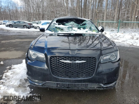 2017 Chrysler 300 S with VIN 2C3CCAGG6HH512600, listed as a Copart auction lot 41856685 with 105,554 mi miles and Salvage Title. Bid and sale history available at DreamBid. Image 5.