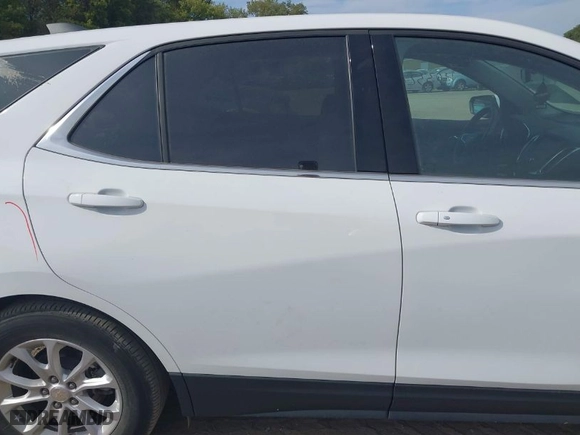 2020 Chevrolet Equinox LT with VIN 3GNAXUEVXLL280262, listed as a IAAI auction lot 40332283 with 64,080 mi miles. Bid and sale history available at carsss.com. Image 13.