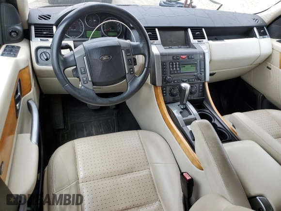 2006 Land Rover Range Rover Sport SC z VIN SALSH23436A928893, wystawiony jako Copart lot #55687445 z przebiegiem 93 376 mil mil oraz Czysty tytuł • Clean title. Historia ofert i sprzedaży dostępna na DreamBid. Obrazek 8.