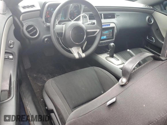 2011 Chevrolet Camaro 2LS z VIN 2G1FA1ED0B9143377, wystawiony jako Copart lot #38783884 z przebiegiem 183 478 mil mil oraz Nie do naprawy • Non repairable. Historia ofert i sprzedaży dostępna na DreamBid. Obrazek 8.
