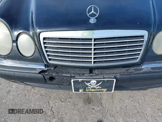 1998 Mercedes-Benz E 320 with VIN WDBJF25F4WA610660, listed as a IAAI auction lot 41671688 with 476,486 mi miles and . Bid and sale history available at DreamBid. Image 6.