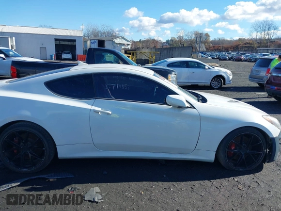 2013 Hyundai Genesis Coupe Grand Touring with VIN KMHHU6KJ7DU096543, listed as a IAAI auction lot 33714958 with 129,768 mi miles and . Bid and sale history available at DreamBid. Image 13.