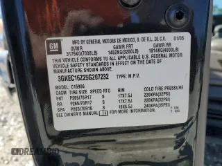 2005 GMC Yukon XL SLT with VIN 3GKEC16Z25G207232, listed as a Copart auction lot 45789745 with 184,032 mi miles and Salvage Title. Bid and sale history available at carsss.com. Image 14.