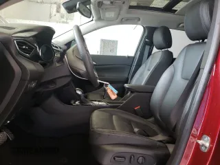 2022 Buick Encore GX Essence with VIN KL4MMGSL6NB033404, listed as a Copart auction lot 60215505 with 30,038 mi miles and Salvage title. Bid and sale history available at DreamBid. Image 7.