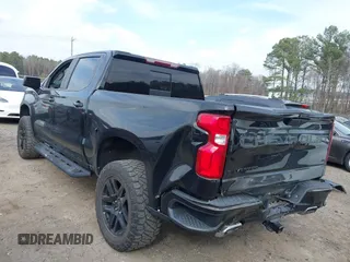 2021 Chevrolet Silverado 1500 LT Trail Boss with VIN 1GCPYFED9MZ232507, listed as a IAAI auction lot 41690784 with 71,392 mi miles and . Bid and sale history available at DreamBid. Image 3.