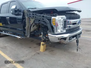 2019 Ford F-250 XL with VIN 1FT7W2B60KEG82555, listed as a IAAI auction lot 42203933 with 163,407 mi miles and . Bid and sale history available at DreamBid. Image 6.