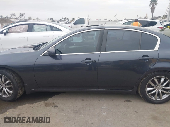 2007 Infiniti G35 Sedan Journey with VIN JNKBV61EX7M706059, listed as a IAAI auction lot 42044962 with 150,766 mi miles. Bid and sale history available at carsss.com. Image 14.