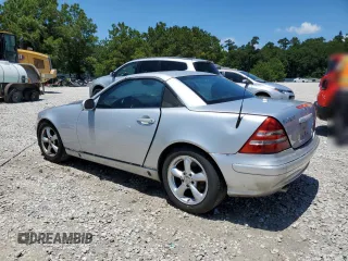 2001 Mercedes-Benz SLK-Class with VIN WDBKK65F61F209470, listed as a Copart auction lot 54976364 with 156,005 mi miles and Salvage Title. Bid and sale history available at carsss.com. Image 2.