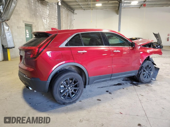 2021 Cadillac XT4 AWD Luxury with VIN 1GYFZBR44MF056778, listed as a Copart auction lot 80963854 with 32,069 mi miles and Salvage Title. Bid and sale history available at carsss.com. Image 3.