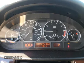 2005 BMW 3 Series 325i with VIN WBAET37455NJ89193, listed as a Copart auction lot 80588424 with 192,223 mi miles and Clean Title. Bid and sale history available at carsss.com. Image 9.