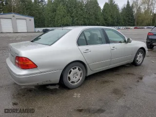 2002 Lexus LS 430 with VIN JTHBN30F120075551, listed as a Copart auction lot 52411405 with 194,704 mi miles and Salvage Title. Bid and sale history available at carsss.com. Image 3.