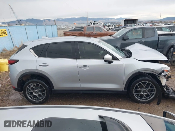 2018 Mazda CX-5 Grand Touring с VIN JM3KFBDM8J0326492, выставлен на аукционе IAAI как лот 40928841 с пробегом 114 848 миль миль и . История ставок и продаж доступна на DreamBid. Изображение 14.