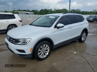 2018 Volkswagen Tiguan SEL z VIN 3VV3B7AX3JM126008, wystawiony jako Copart lot #55780535 z przebiegiem 116 510 mil mil oraz Szkoda całkowita • Salvage title. Historia ofert i sprzedaży dostępna na DreamBid. Obrazek 1.