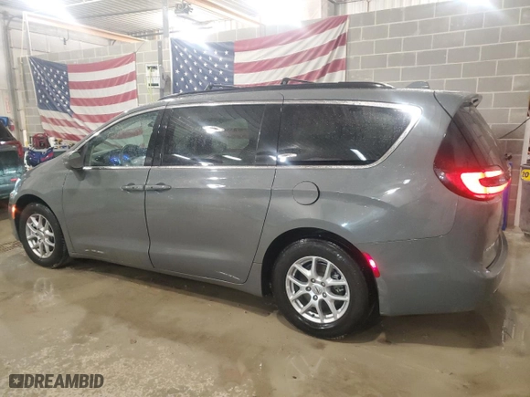 2022 Chrysler Pacifica Touring L with VIN 2C4RC1BG6NR238494, listed as a Copart auction lot 42381315 with 86,866 mi miles and Clean Title. Bid and sale history available at carsss.com. Image 2.