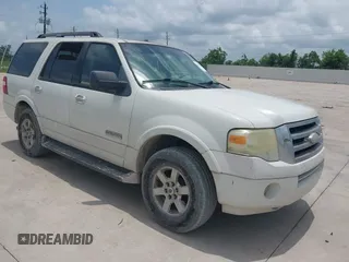 2008 Ford Expedition SSV с VIN 1FMFU15588LA74247, выставлен на аукционе IAAI как лот 42429456 с пробегом 223 998 миль миль и . История ставок и продаж доступна на DreamBid. Изображение 1.