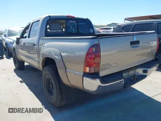2008 Toyota Tacoma PreRunner with VIN 5TEJU62N18Z500684, listed as a IAAI auction lot 41681031 with 1 mi miles. Bid and sale history available at carsss.com. Image 3.