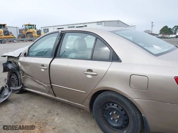 2007 Hyundai Sonata GLS with VIN 5NPET46C77H182735, listed as a IAAI auction lot 41753540 with 142,006 mi miles. Bid and sale history available at carsss.com. Image 14.