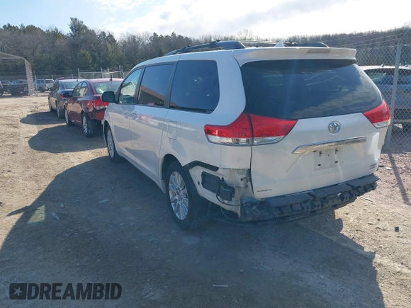 2014 Toyota Sienna Ltd with VIN 5TDDK3DC0ES090160, listed as a IAAI auction lot 41763998 with 160,508 mi miles. Bid and sale history available at carsss.com. Image 3.