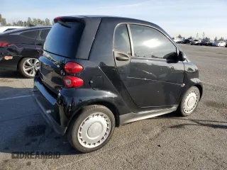 2014 Smart fortwo Pure z VIN WMEEJ3BA0EK744172, wystawiony jako Copart lot #87331964 z przebiegiem 85 162 mil mil oraz Czysty tytuł • Clean title. Historia ofert i sprzedaży dostępna na DreamBid. Obrazek 3.