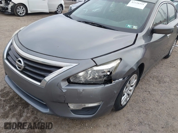 2014 Nissan Altima S with VIN 1N4AL3AP4EC122249, listed as a IAAI auction lot 42220351 with 194,768 mi miles and . Bid and sale history available at DreamBid. Image 6.