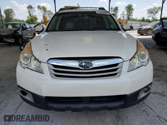 2011 Subaru Outback Limited Power Moon with VIN 4S4BRDKC8B2372945, listed as a Copart auction lot 61623255 with 197,799 mi miles and Salvage title. Bid and sale history available at DreamBid. Image 5.