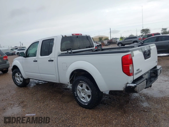 2007 Nissan Frontier SE z VIN 1N6AD09U67C407602, wystawiony jako IAAI lot #42405830 z przebiegiem Nie podano mil oraz . Historia ofert i sprzedaży dostępna na DreamBid. Obrazek 13.
