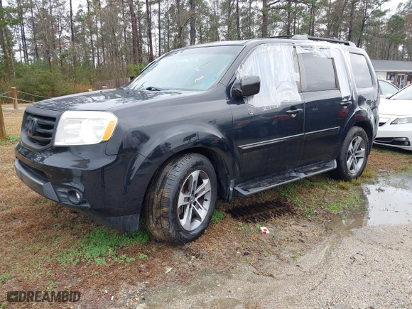 2015 Honda Pilot SE with VIN 5FNYF3H39FB010277, listed as a IAAI auction lot 41557471 with 137,972 mi miles. Bid and sale history available at carsss.com. Image 17.