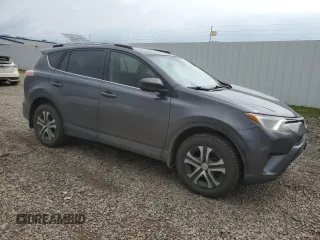 2017 Toyota RAV4 LE z VIN JTMBFREV3HJ118680, wystawiony jako Copart lot #60592805 z przebiegiem 213 787 mil mil oraz Szkoda całkowita • Salvage title. Historia ofert i sprzedaży dostępna na DreamBid. Obrazek 4.