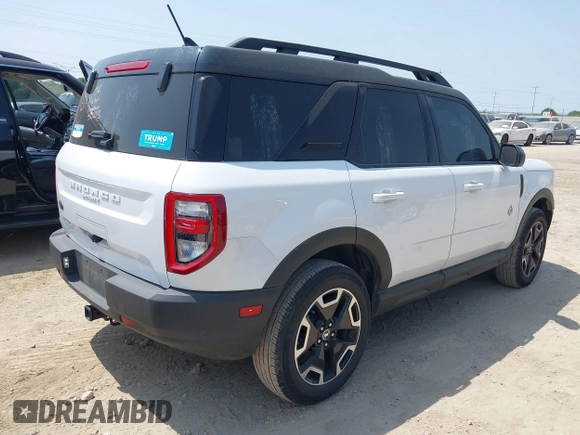 2022 Ford Bronco Sport Outer Banks with VIN 3FMCR9C6XNRE27616, listed as a IAAI auction lot 42321950 with 29,313 mi miles and . Bid and sale history available at DreamBid. Image 4.