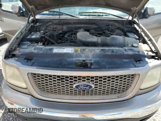 2002 Ford F-150 XL с VIN 1FTRX18L52NB25220, выставлен на аукционе Copart как лот 58202165 с пробегом 298 885 миль миль и Списание • Salvage title. История ставок и продаж доступна на DreamBid. Изображение 11.