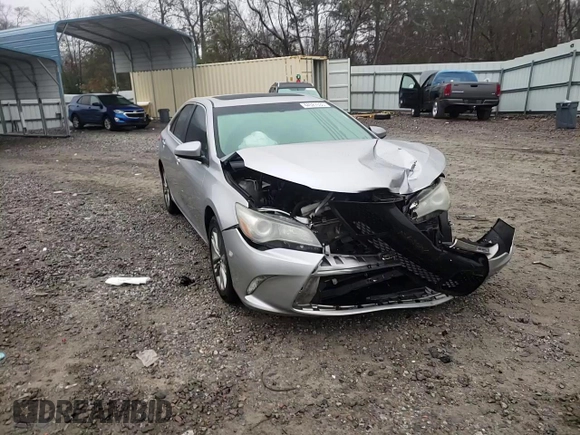 2015 Toyota Camry XLE with VIN 4T1BF1FKXFU056613, listed as a Copart auction lot 44527035 with 112,250 mi miles and Salvage Title. Bid and sale history available at carsss.com. Image 11.