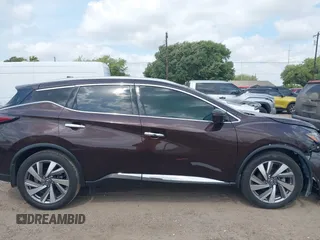 2020 Nissan Murano SL z VIN 5N1AZ2CJ5LN150831, wystawiony jako IAAI lot #42047857 z przebiegiem 56 783 mil mil oraz . Historia ofert i sprzedaży dostępna na DreamBid. Obrazek 13.