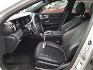 2018 Mercedes-Benz E-Class E 300 with VIN WDDZF4JB1JA405458, listed as a Copart auction lot 37282893 with 69,112 mi miles. Bid and sale history available at carsss.com. Image 7.