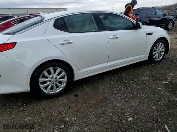 2015 Kia Optima EX with VIN 5XXGN4A77FG393649, listed as a Copart auction lot 50145995 with 158,779 mi miles and Salvage Title. Bid and sale history available at carsss.com. Image 13.