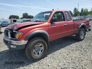 2001 Toyota Tacoma PreRunner with VIN 5TESN92N41Z773143, listed as a Copart auction lot 60542285 with 139,373 mi miles and Salvage title. Bid and sale history available at DreamBid. Image 1.