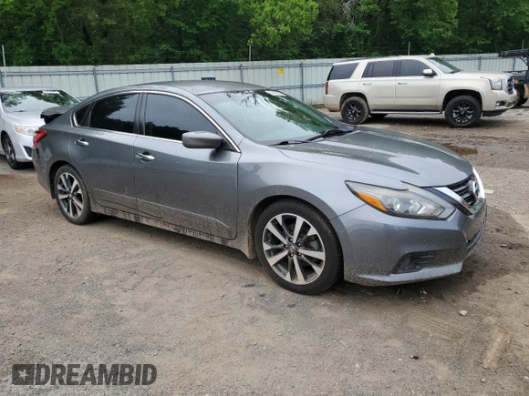 2016 Nissan Altima SV with VIN 1N4AL3AP4GC184933, listed as a Copart auction lot 52869925 with 191,911 mi miles and Salvage Title. Bid and sale history available at carsss.com. Image 4.