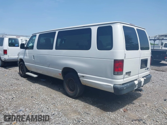 2013 Ford Econoline Cargo Commercial z VIN 1FTSS3EL6DDB08712, wystawiony jako IAAI lot #42264955 z przebiegiem 148 315 mil mil oraz . Historia ofert i sprzedaży dostępna na DreamBid. Obrazek 3.