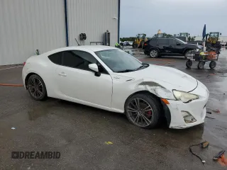 2013 Scion FR-S z VIN JF1ZNAA16D1708488, wystawiony jako Copart lot #56682625 z przebiegiem 117 846 mil mil oraz Szkoda całkowita • Salvage title. Historia ofert i sprzedaży dostępna na DreamBid. Obrazek 4.