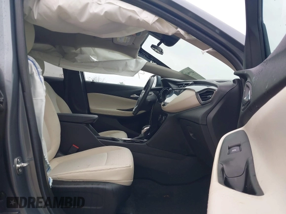 2022 Buick Encore GX Preferred with VIN KL4MMBS27NB112168, listed as a IAAI auction lot 41996307 with 51,291 mi miles and . Bid and sale history available at DreamBid. Image 5.