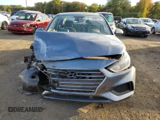 2019 Hyundai Accent SE with VIN 3KPC24A32KE070715, listed as a Copart auction lot 70089183 with 0 mi miles. Bid and sale history available at carsss.com. Image 5.