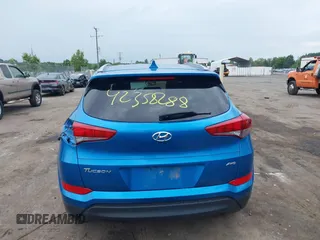 2018 Hyundai Tucson SEL z VIN KM8J3CA4XJU717977, wystawiony jako IAAI lot #42358288 z przebiegiem 121 919 mil mil oraz . Historia ofert i sprzedaży dostępna na DreamBid. Obrazek 17.