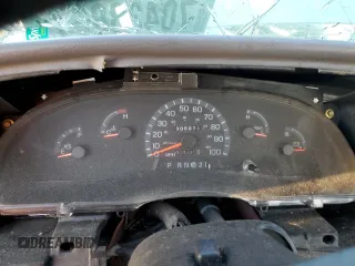 2001 Ford Econoline Passenger XL with VIN 1FMRE11LX1HA66495, listed as a Copart auction lot 70438864 with 306,671 mi miles and Salvage Title. Bid and sale history available at carsss.com. Image 9.
