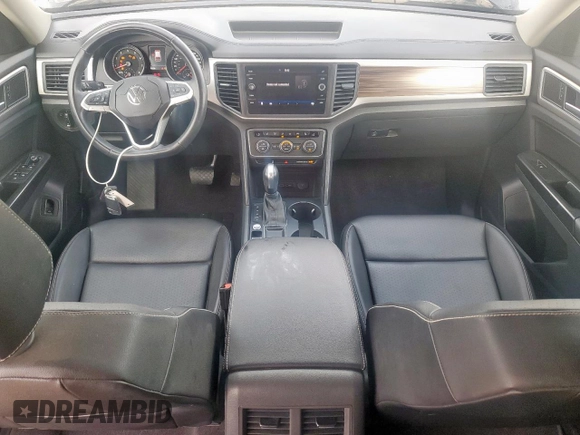 2021 Volkswagen Atlas SE with VIN 1V2WR2CA3MC519899, listed as a Copart auction lot 64051135 with 60,586 mi miles and Salvage title. Bid and sale history available at DreamBid. Image 8.